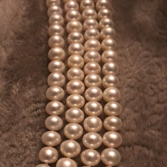 4’ long grand opera genuine pearl necklace B.Noah or Qball da cat not included - Picture 6 of 6